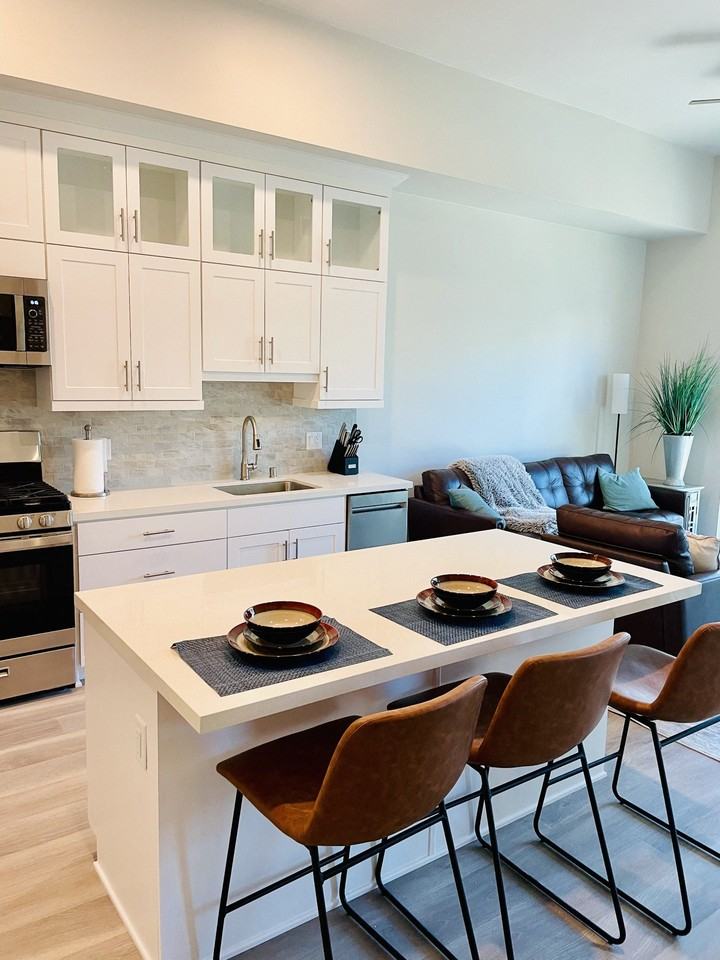 Asano on Ivy - Photo 2 of 36