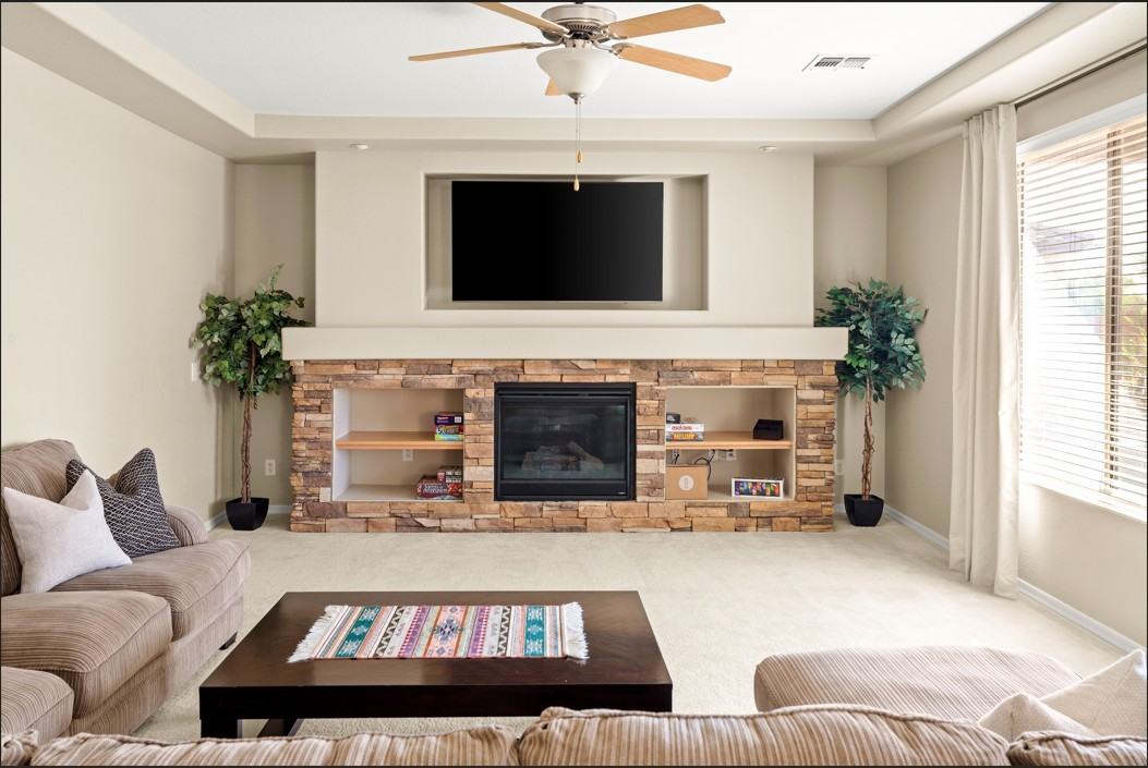 2426 N 161st Ave - Photo 3 of 31