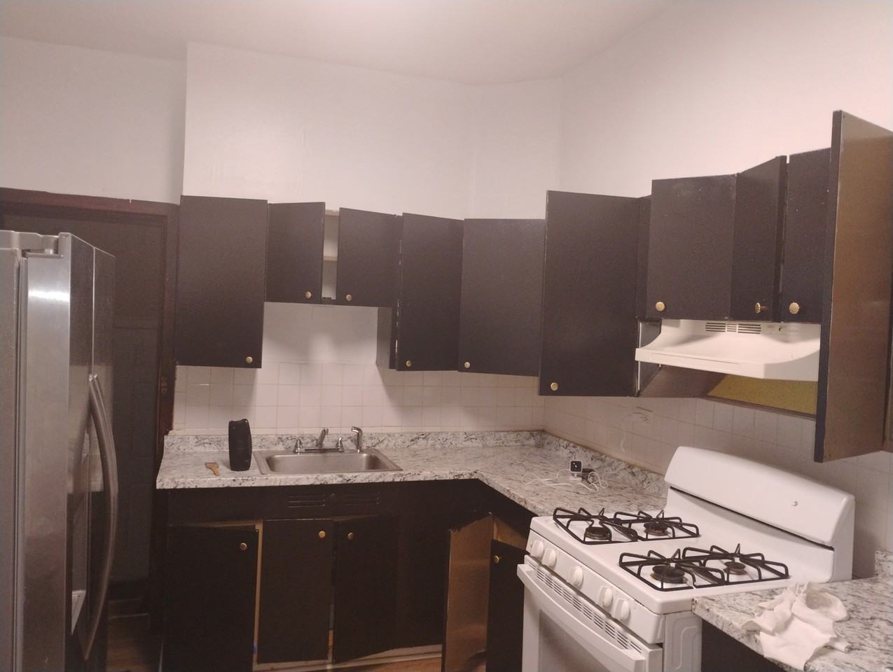 142 S Union St - Photo 3 of 20