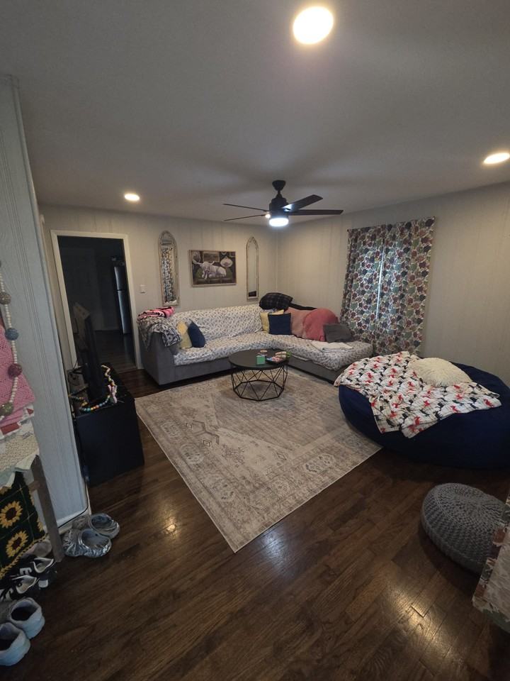 1716 Fayetteville Hwy - Photo 2 of 14