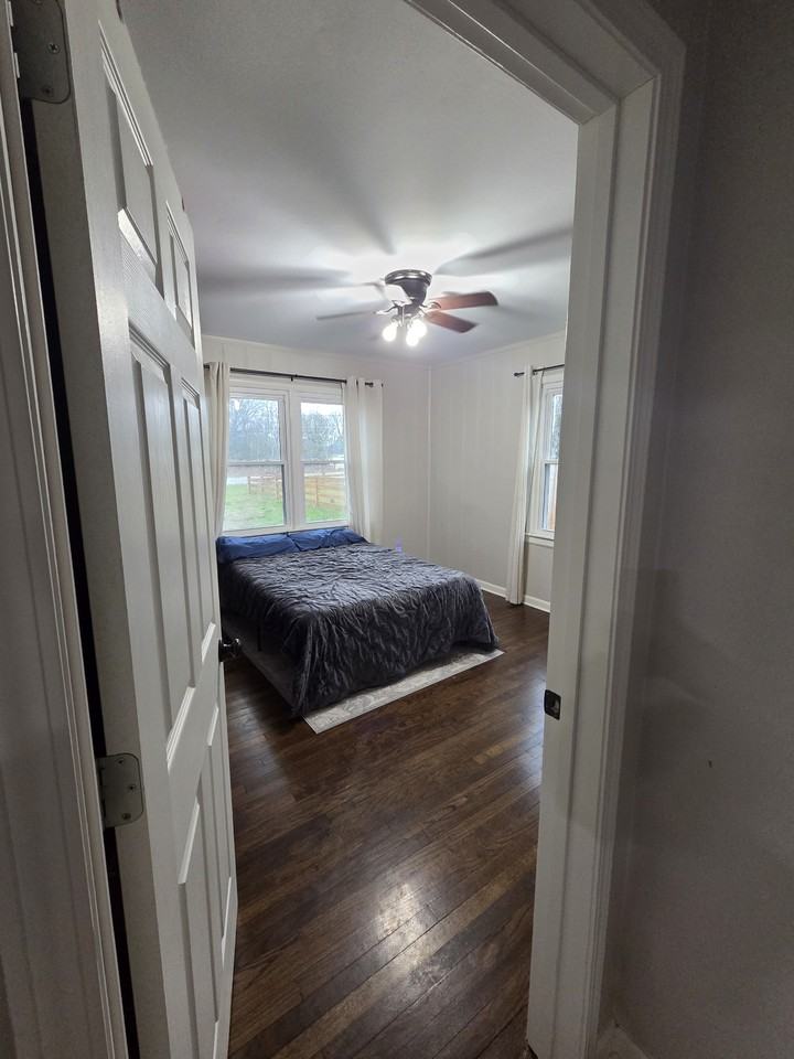 1716 Fayetteville Hwy - Photo 7 of 14