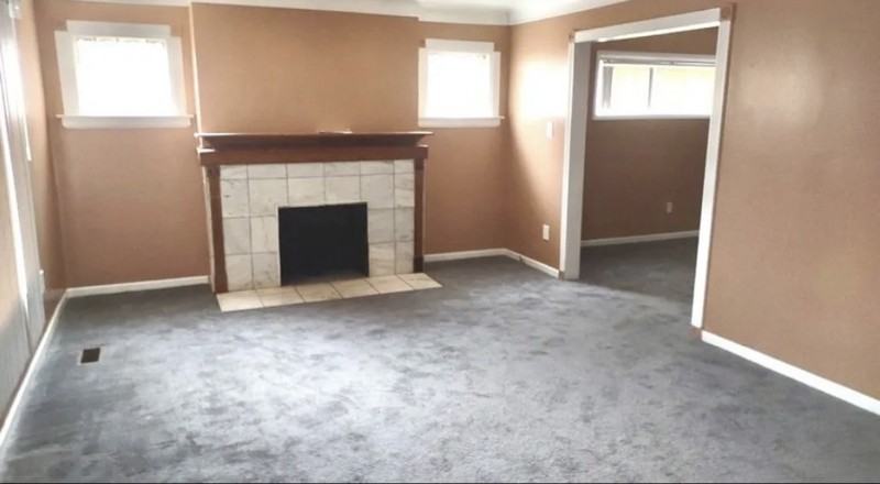 14887 Sorrento St - Photo 6 of 8