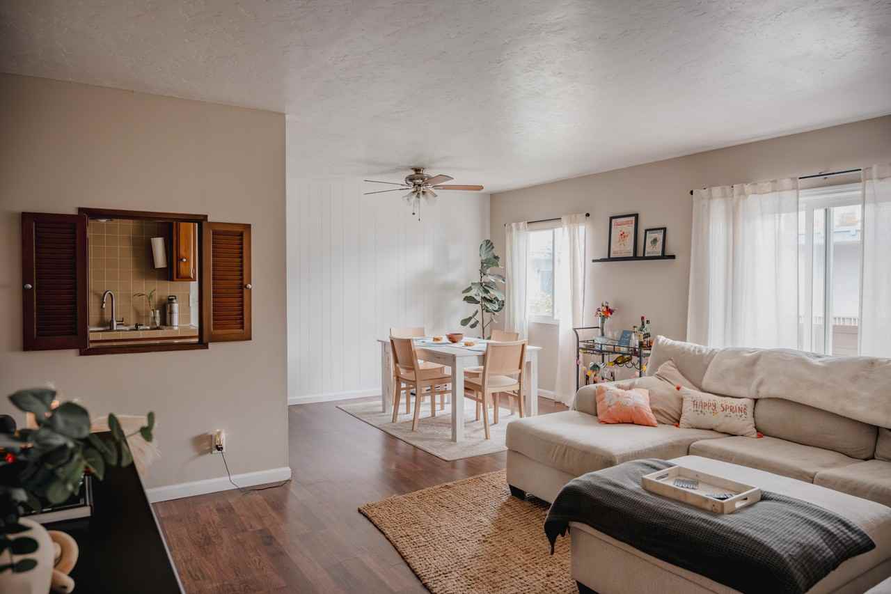 340 Moss St #C4 - Photo 3 of 17