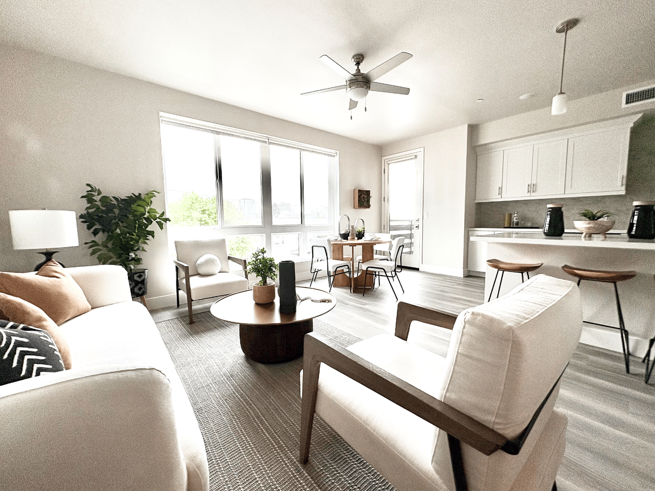 Asano on Fourth - Photo 5 of 50