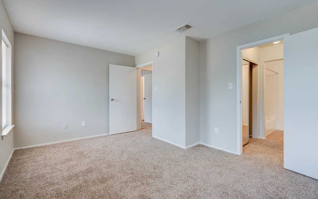 7058 W Gulf Bank Rd #7062A - Photo 7 of 14