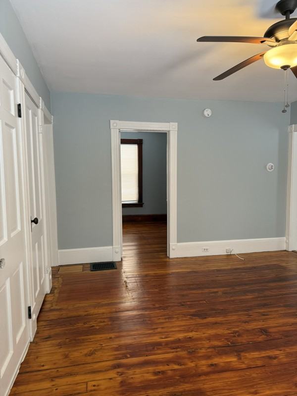 815 Gage St #1 - Photo 4 of 18