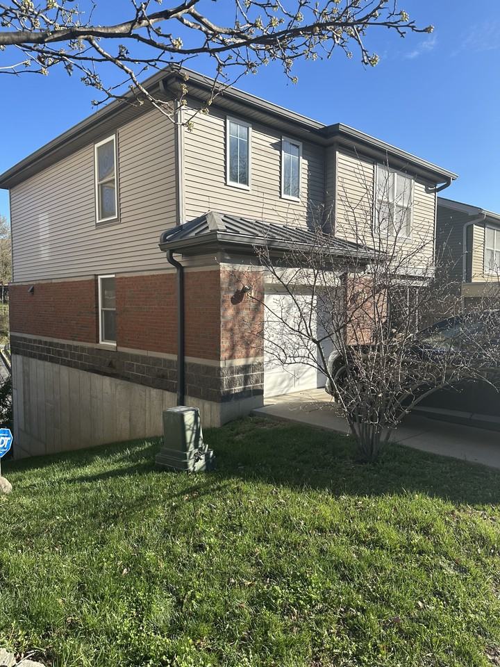 39 19th St - Photo 5 of 20