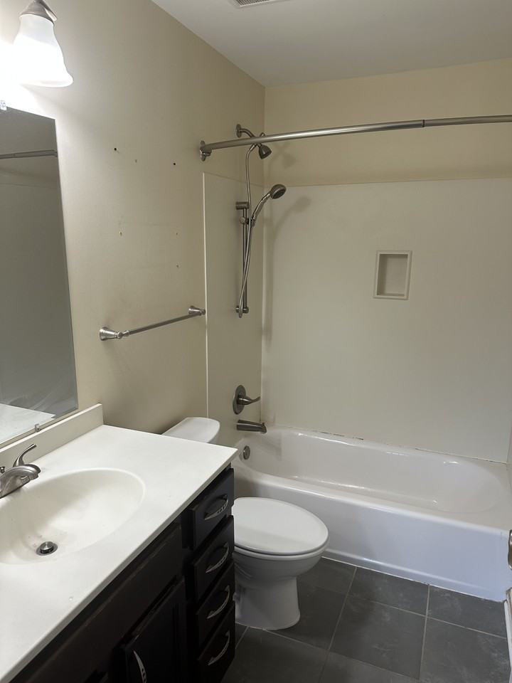 39 19th St - Photo 6 of 20