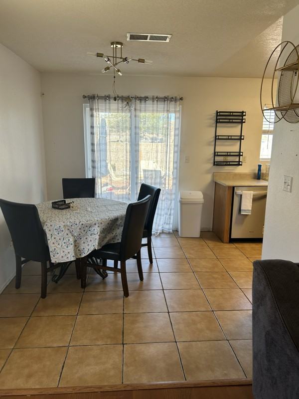 7535 Cripple Creek Rd Nw - Photo 4 of 15