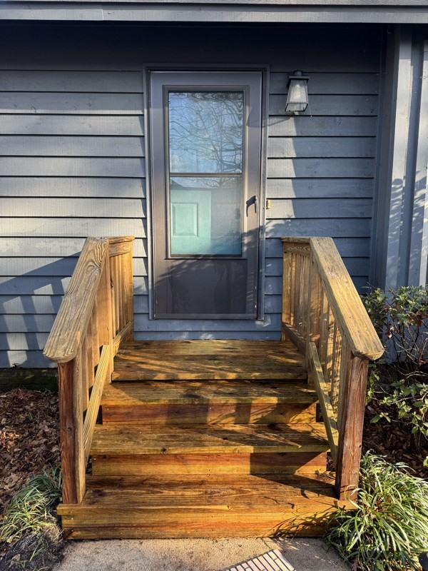 1104 Boone Ln - Photo 2 of 20