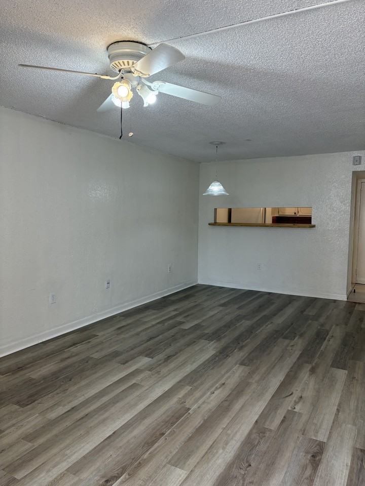 10500 Sw 108th St #B302 - Photo 6 of 17