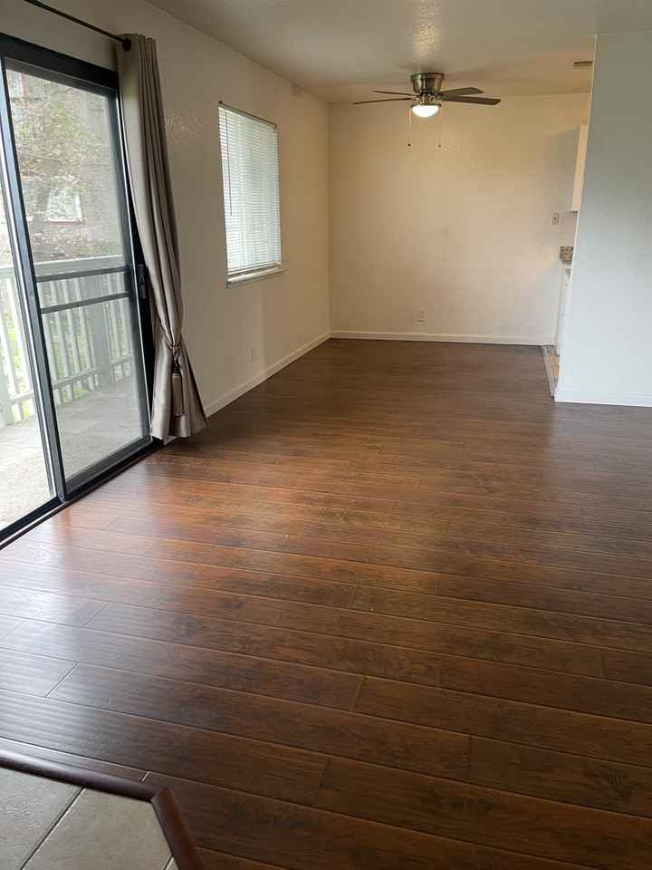 2731 Nora Ln #4 - Photo 4 of 8