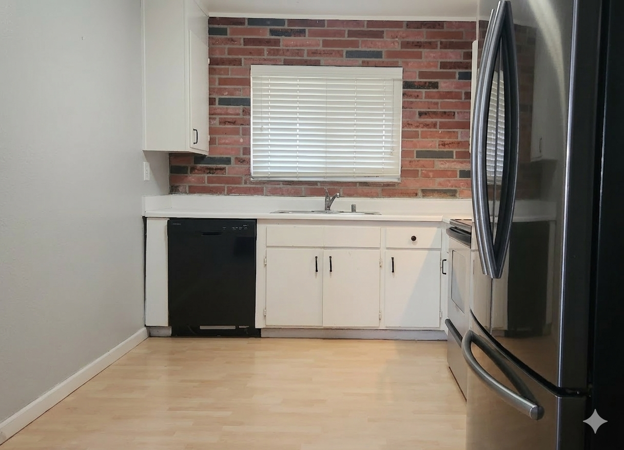 1539 Marshall St - Photo 5 of 8