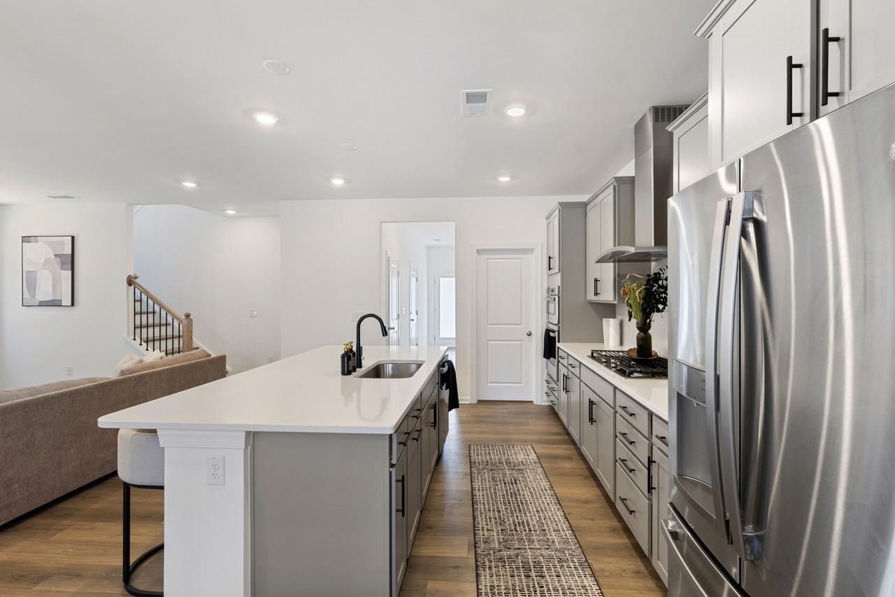 1204 Hardin Hill Ln - Photo 7 of 17