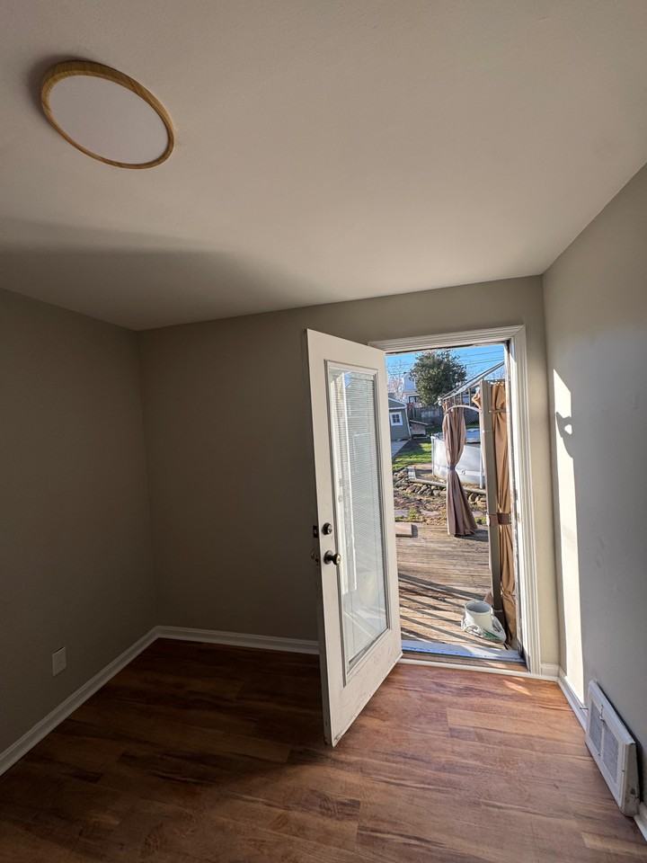 6707 Laverne Ave - Photo 6 of 14