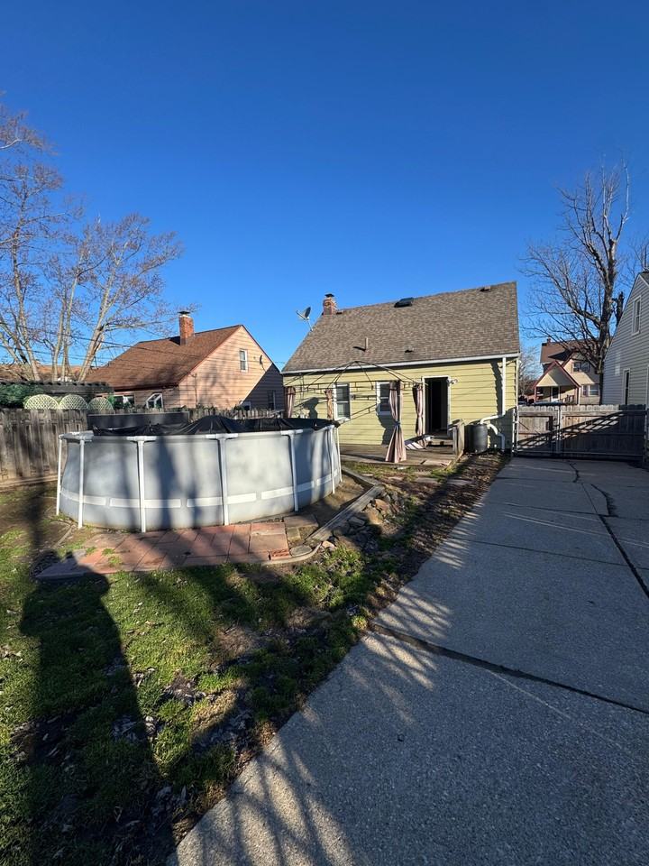 6707 Laverne Ave - Photo 7 of 14