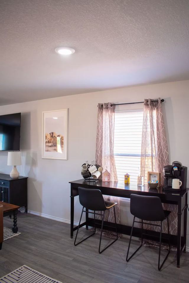 2832 Waterside Dr - Photo 7 of 20