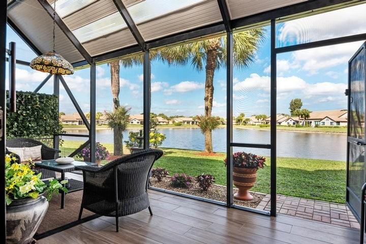 7211 Sweetbay Ct - Photo 3 of 10