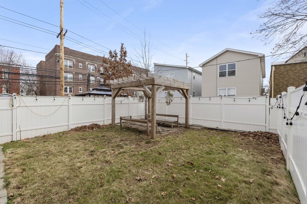 47 N 7th St #GD - Photo 3 of 6