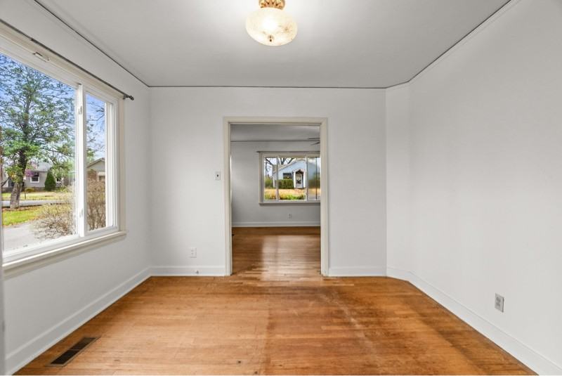 1625 N Grant St - Photo 7 of 19