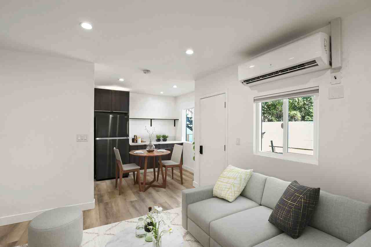 2561 W Ave #7 - Photo 5 of 20