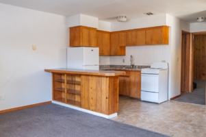 featured image of 909 W A St