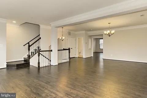 21687 Charity Ter #D - Photo 3 of 20