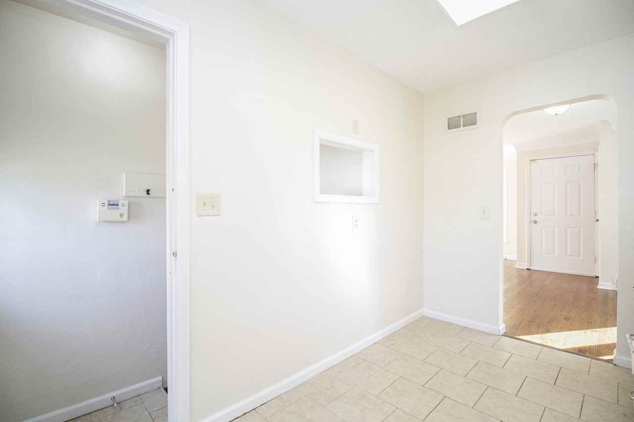 1758 Talbot St #NA - Photo 6 of 24