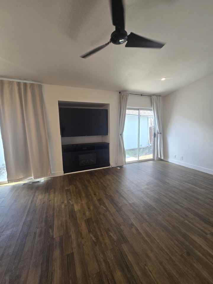 1497 Douglas Ave #NA - Photo 7 of 14