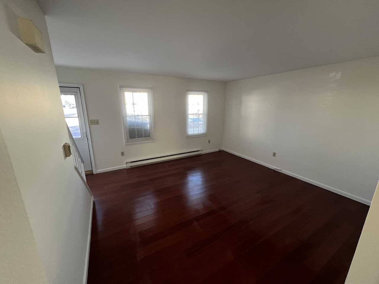 606 Nicholas Ave #606 - Photo 2 of 12