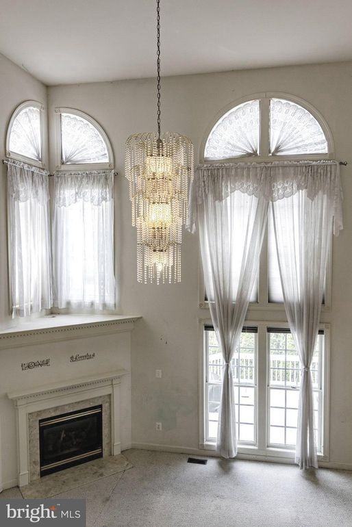 9042 Harrover Pl #NA - Photo 6 of 17