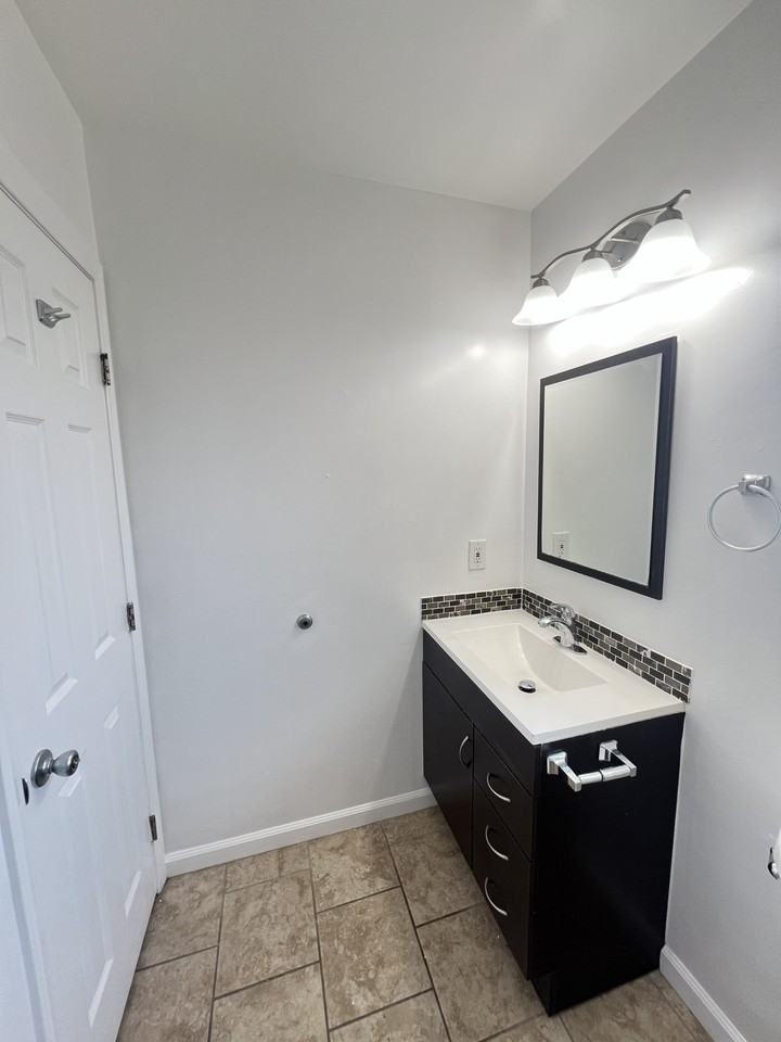 2635 5th Street - Photo 5 of 6