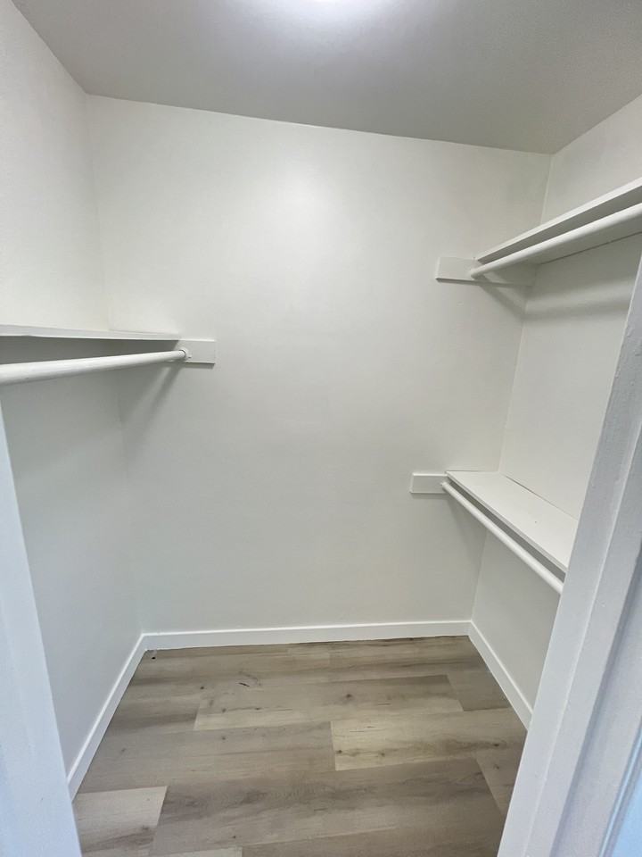 12706 Venice Blvd - Photo 6 of 6