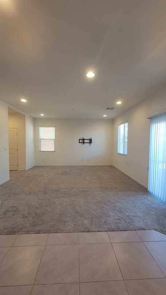 8772 Belle Castle Ct - Photo 4 of 37