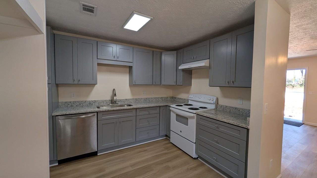 4955 Mountain Springs Way #4957 - Photo 7 of 17