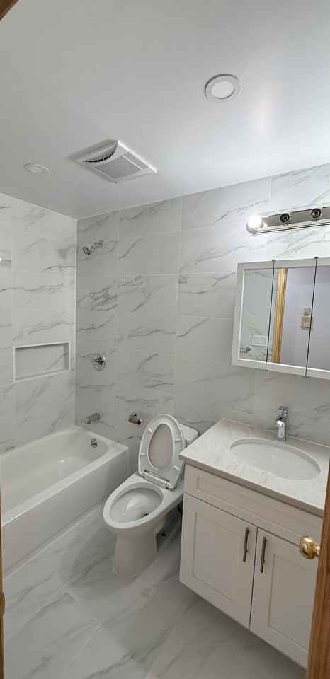 5909 48th Ave #3 - Photo 3 of 12