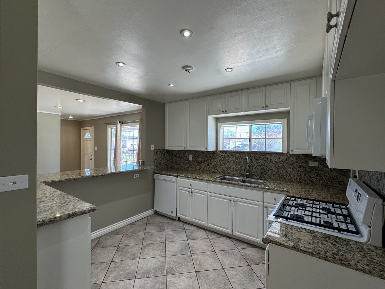 12029 Gridley Rd #NA - Photo 3 of 10
