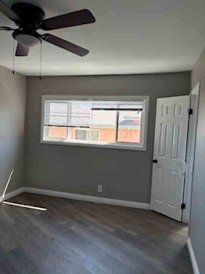 4046 Coco Ave Properties LLC - Photo 7 of 24