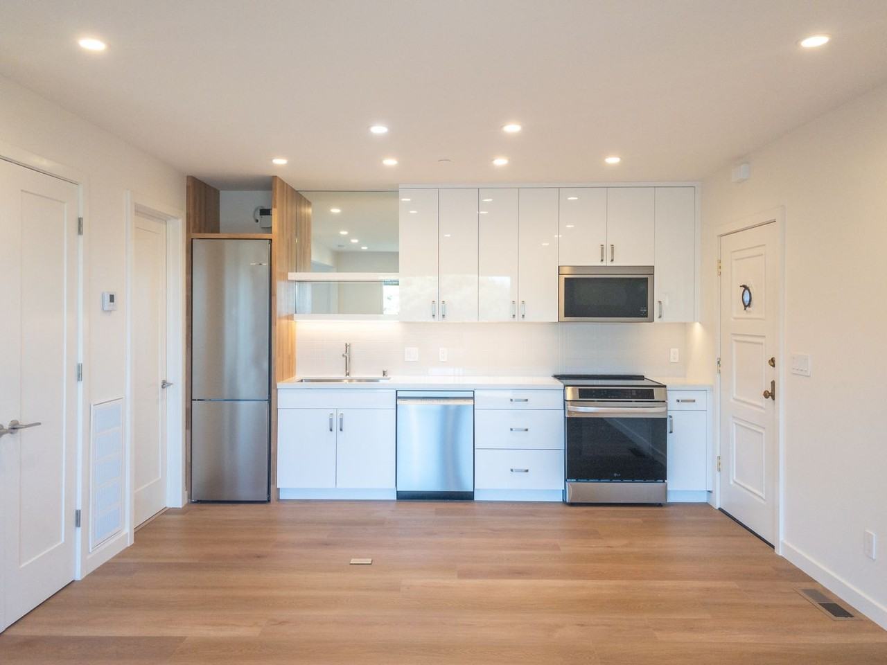 10A 2nd St - Photo 6 of 24