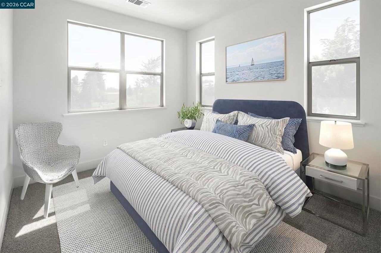 2802 Chattleton Ln - Photo 7 of 43