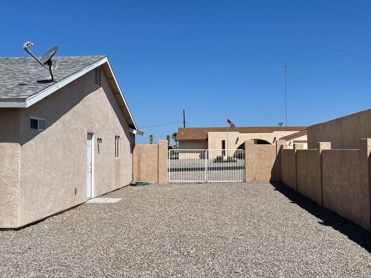 3610 Breakwater Dr - Photo 6 of 40