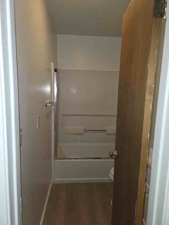 1463 Glenwood Way - Photo 3 of 20