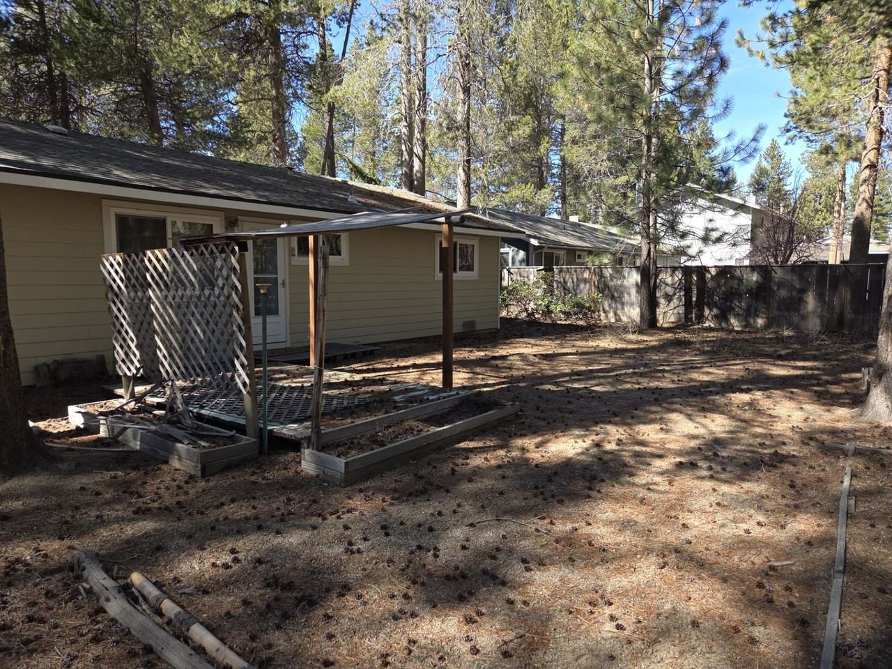 1463 Glenwood Way - Photo 6 of 20