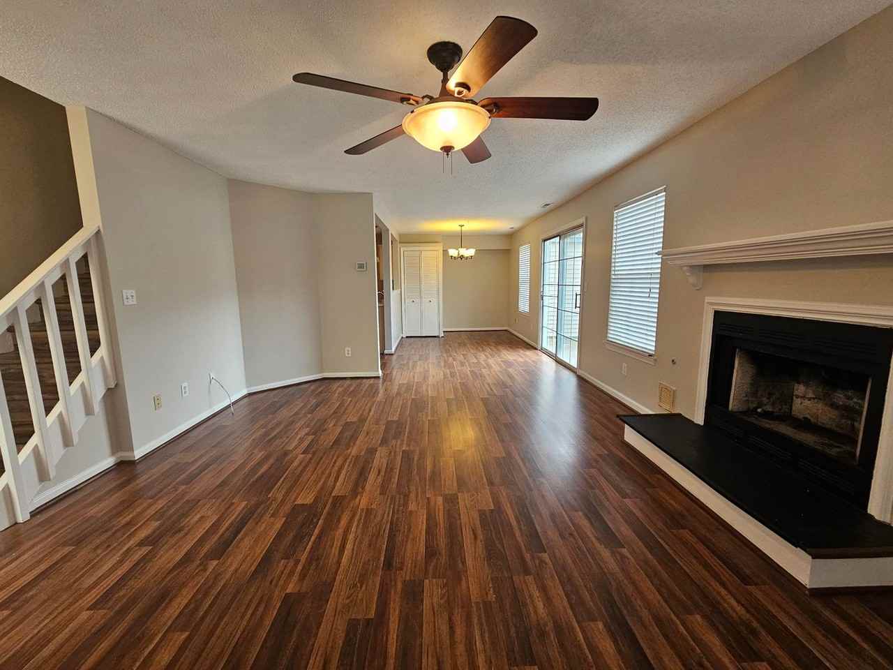 5017 Bardith Cir - Photo 4 of 24