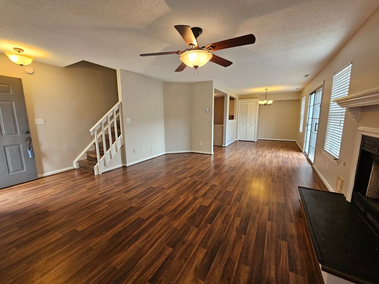 5017 Bardith Cir - Photo 5 of 24