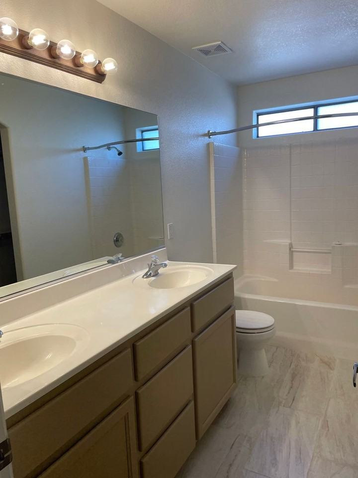 3461 Iroquois Dr #101 - Photo 7 of 8