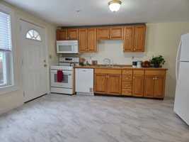 featured image of 45 Hollis St