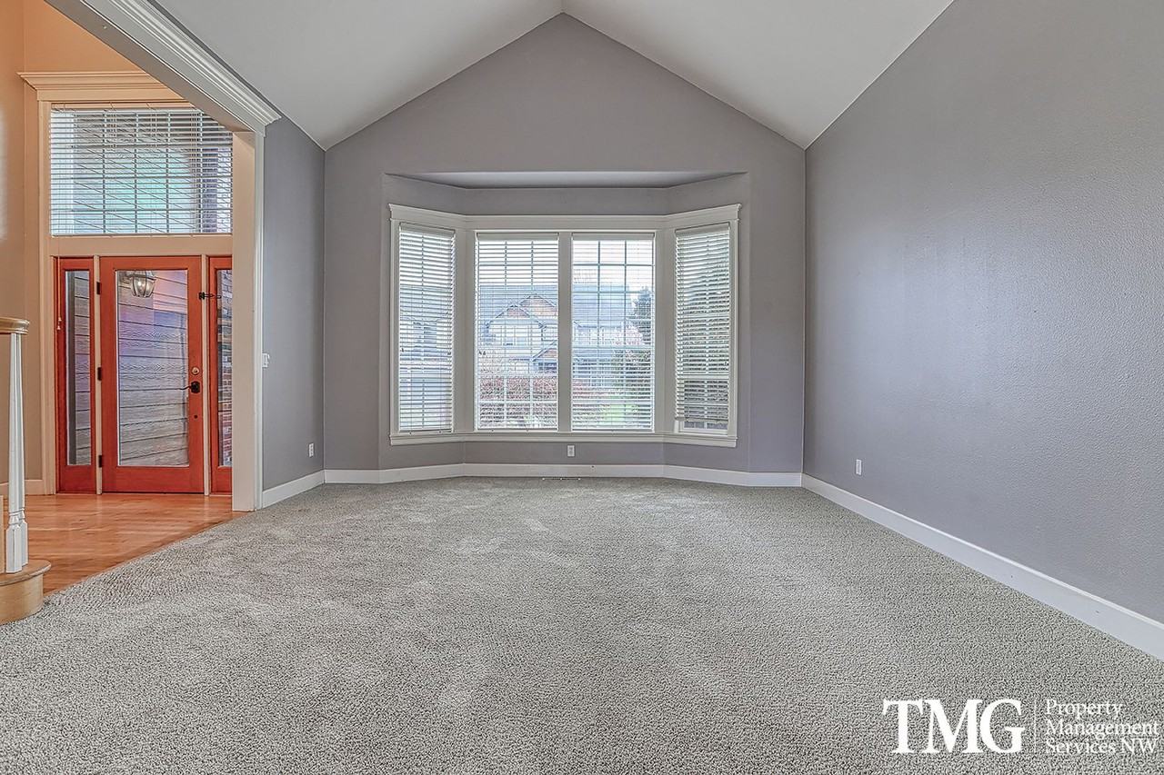 13909 Nw 53rd Ave - Photo 3 of 50