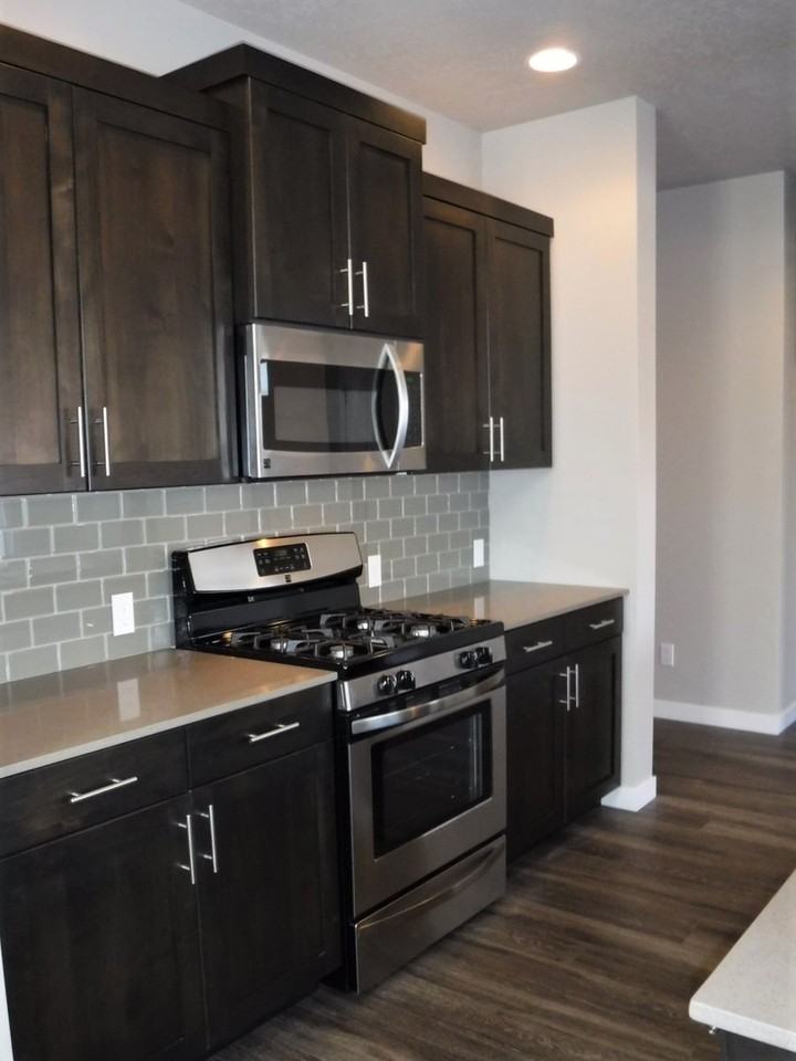 3106 E Ionia Ct - Photo 6 of 28