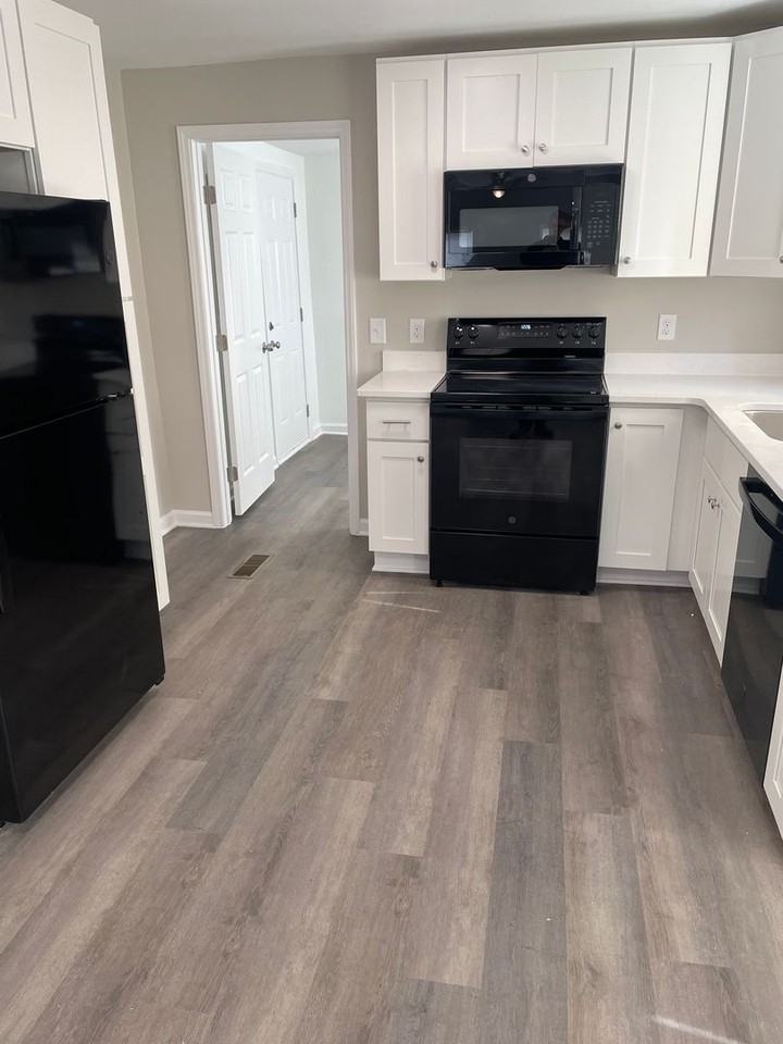 1892 Ebert Rd - Photo 4 of 9